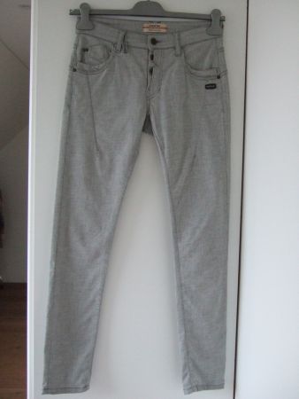 Leichte Hose Marke Gang, hellgrau, Gr. 25 (S), NEU