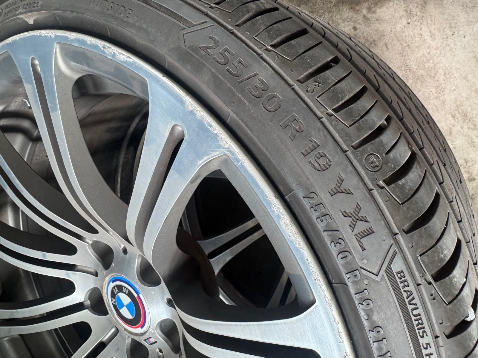 BMW Jantes: BMW E90 Kopletträder 225/35/19 – D'occasion à Eschen par kingkong010 5