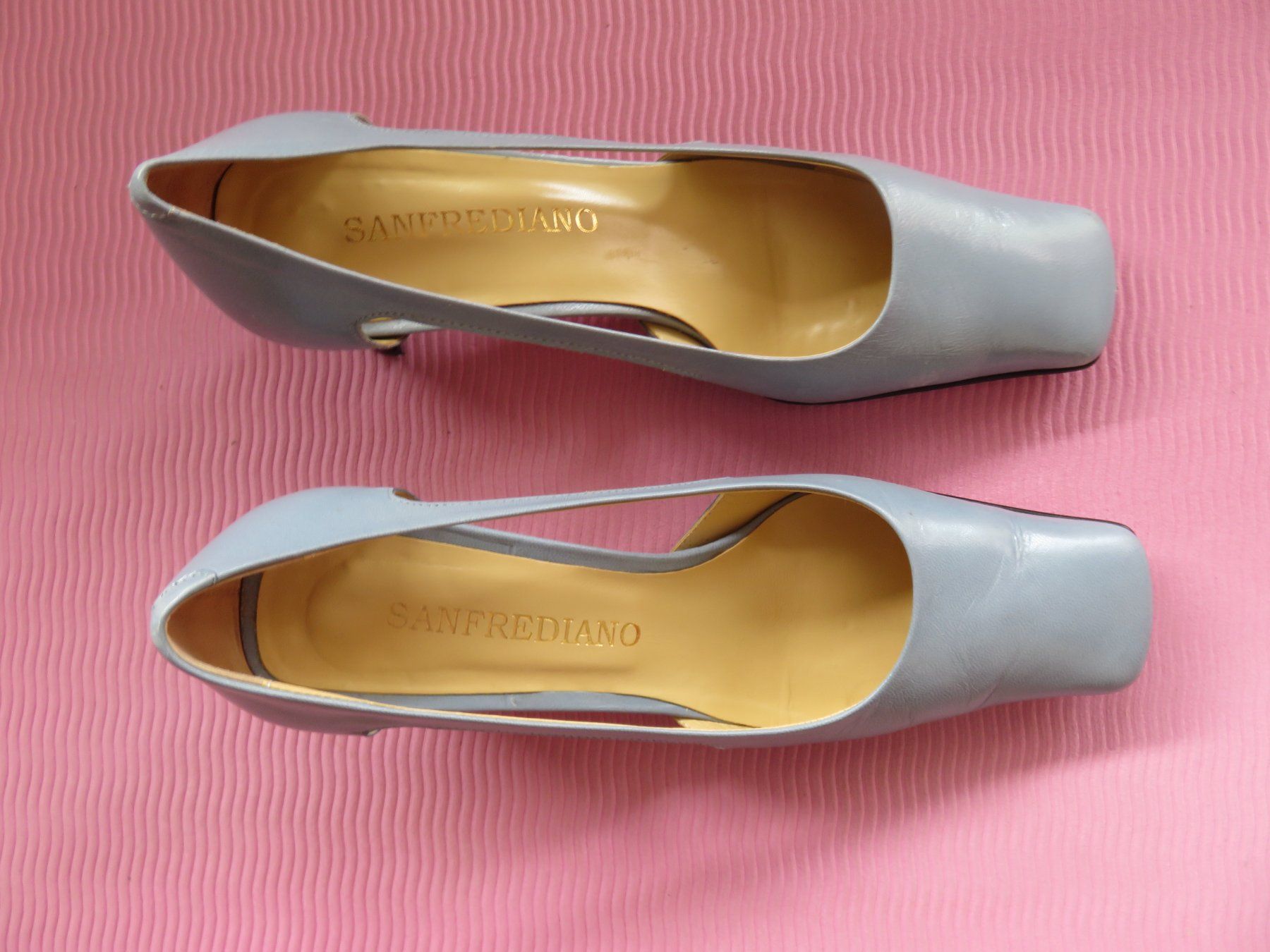Scarpe da donna: Schuhe aus echtem Leder:Obermaterial, Innenfutter, Sohle Neu – Nuovo (secondo la descrizione) da Fribourg venduto da monca