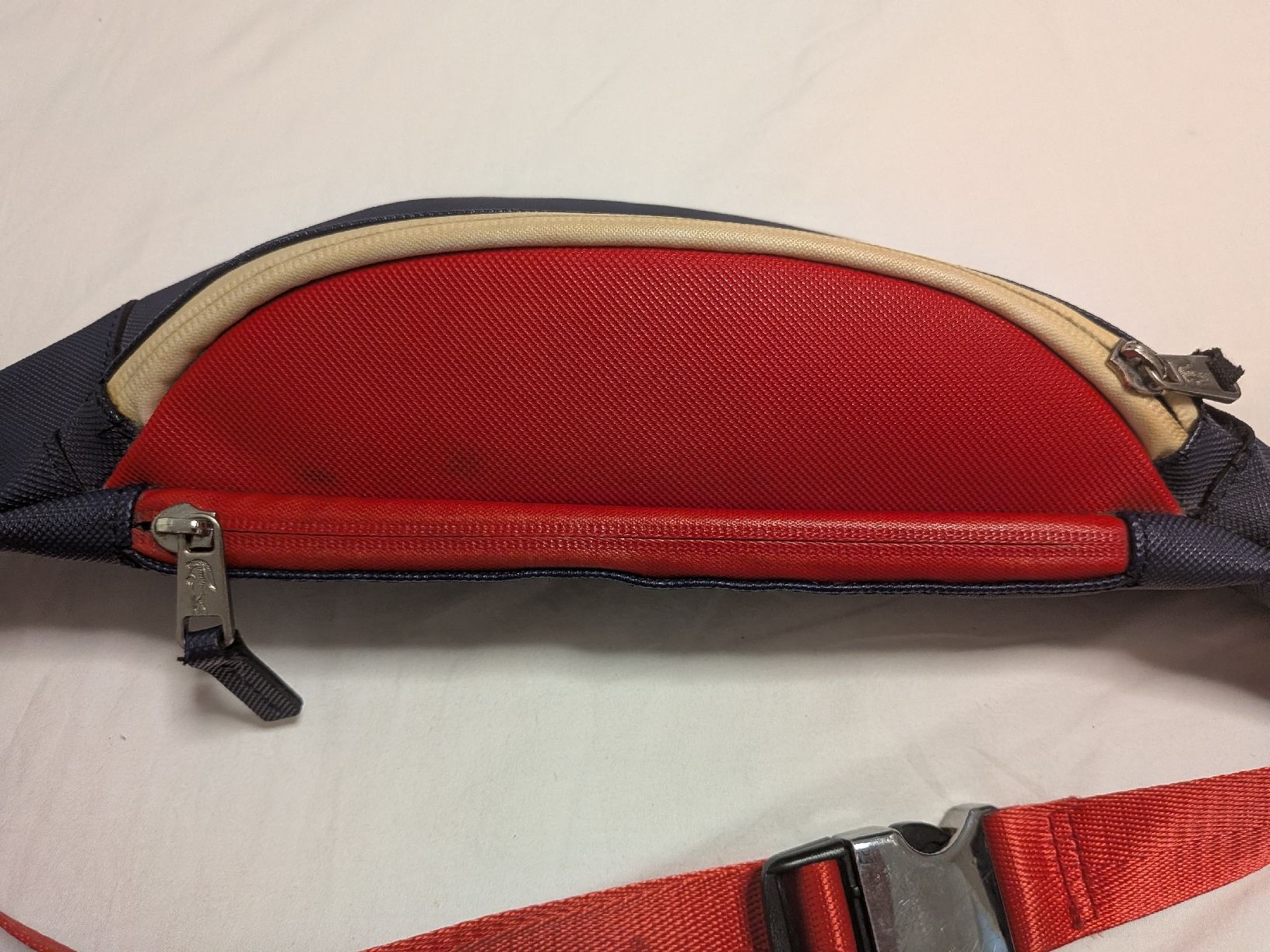 Lacoste Borse: Lacoste Tasche Bauchtasche – Usato da Basel venduto da Andy_27 1