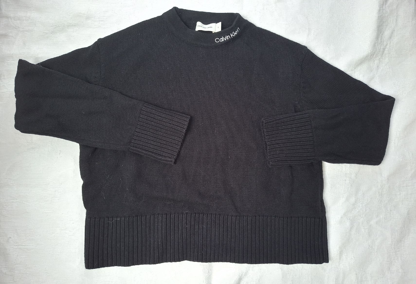 Calvin Klein Maglioni & Felpe: Pullover Calvin Klein schwarz Grösse S guter Zustand – Nuovo (secondo la descrizione) da Selzach venduto da finca78