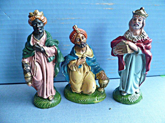 Figuren: Krippenfiguren 13-teilig s. schön, kompl. – Gebraucht aus Effretikon von Heimstudio 2