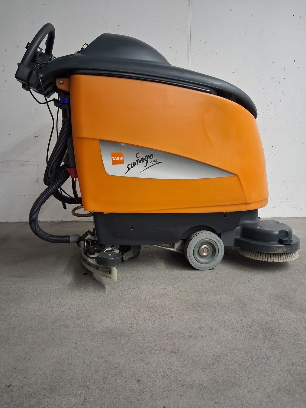 Toutes les machines: scheuersaugmaschine  taski 1250 – D'occasion à Wohlen AG par ang_xy8w 4