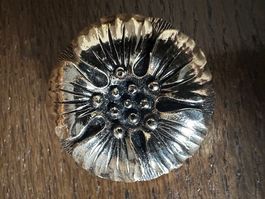 Vintage Brosche, Metall, Blumen Design, schöner Schmuck!