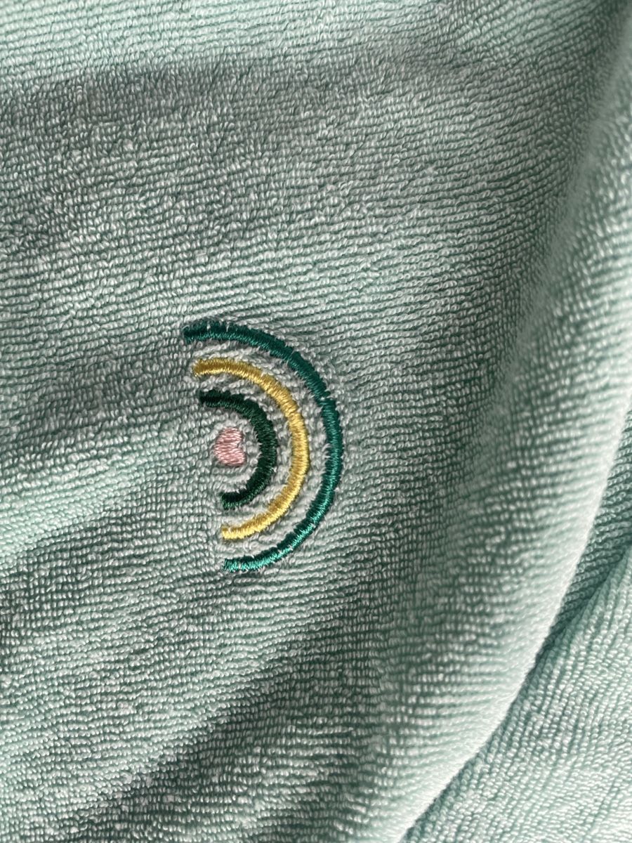 La Redoute Pulls et sweat-shirts: Frottee Pullover mintgrün Grösse 12A Regenbogen La Redoute  – D'occasion à Bern par brup 3