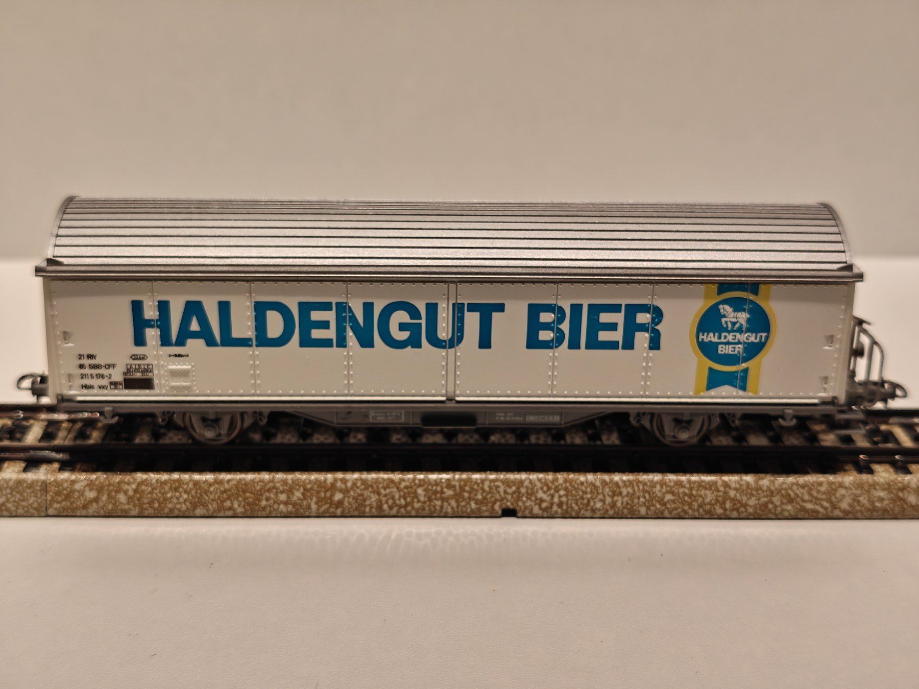 Roco Trains électriques: 3x Roco Bierwagen – D'occasion à Braunau par Homersimpson 9