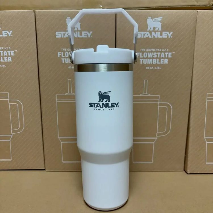 Stanley Cup Tumbler 30oz / 887ml Thermo Becher mit Henkel Kaufen auf Ricardo