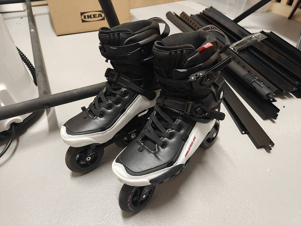 Patins à roul. & inline: Powerslide Tau 90 Gr. 42 – Neuf (Voir description) à Illnau par Galltari 1