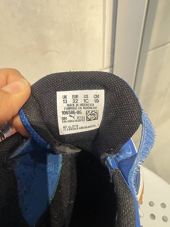 Scarpe per ragazzi: Puma Hallenschuhe Grösse 32 – Usato da Belp venduto da sabadesign 3
