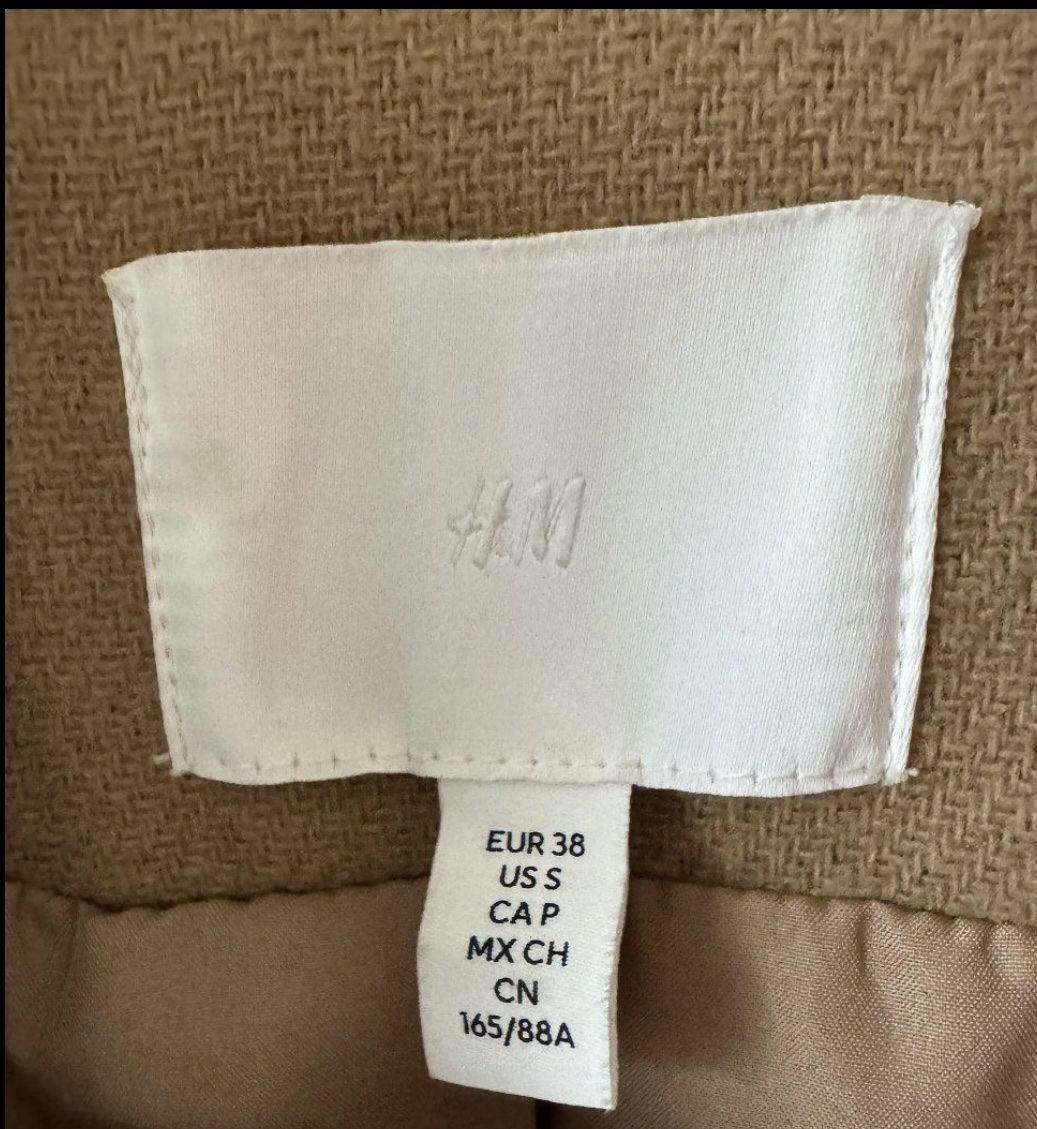 H&M Cappotti: Mantel H&M Grösse 38 – Usato da Kradolf venduto da AlexiaEugster 2