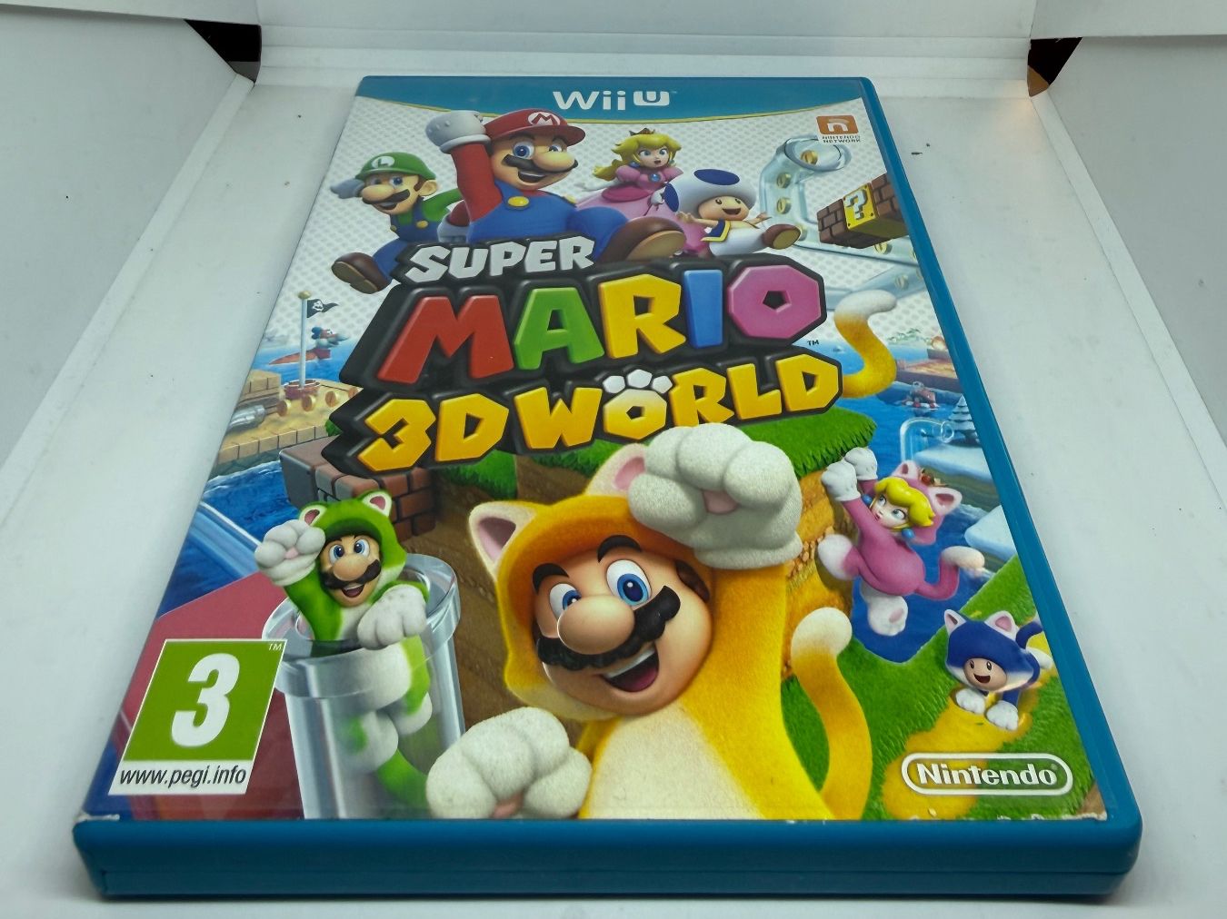 Nintendo Spiele: Super Mario 3D World Wii U – Gebraucht aus Dietlikon von NESFEVER