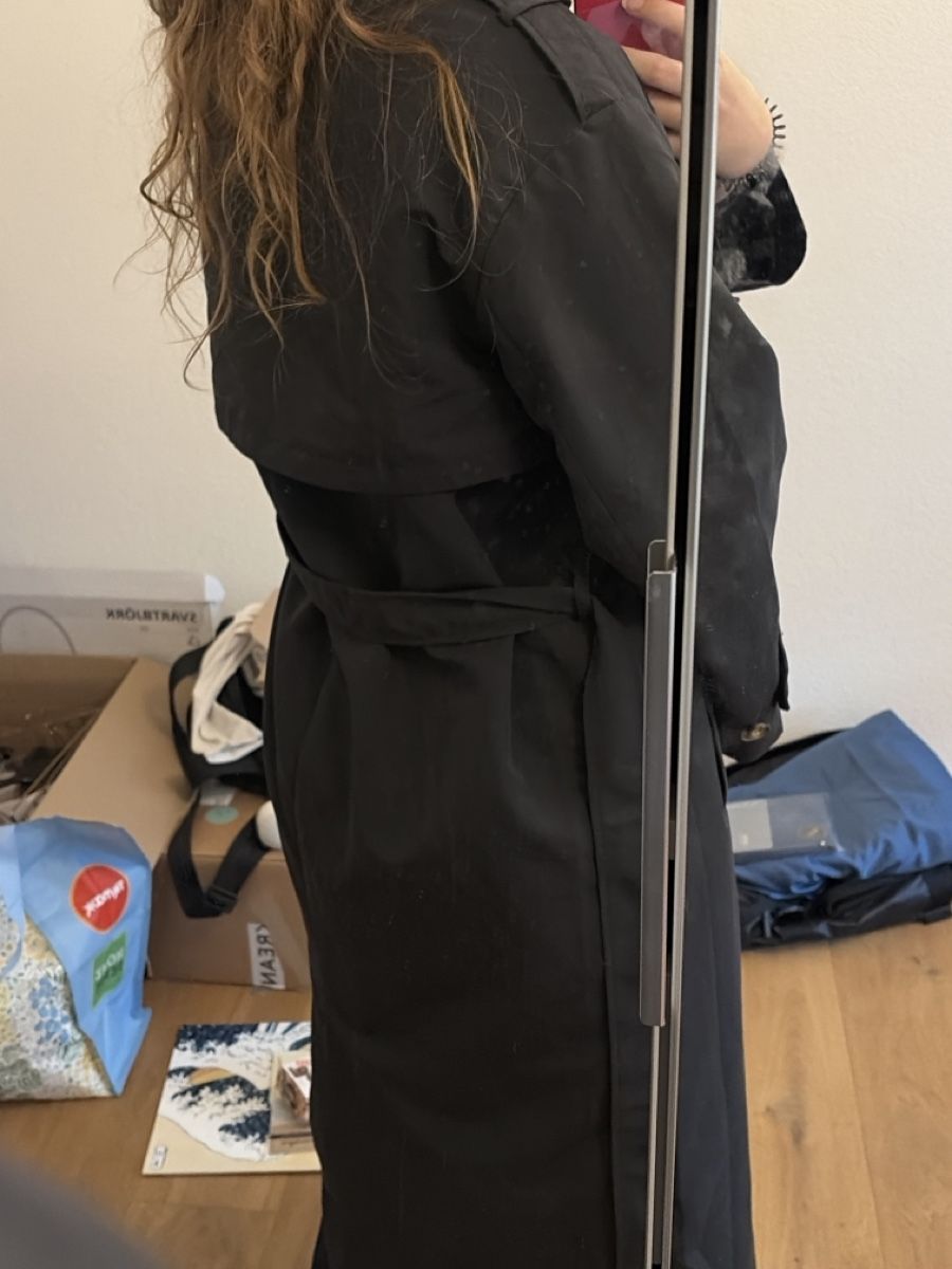 Vero Moda Mäntel: Dunkler Trench Coat - Vero Moda – Gebraucht aus Wettingen von liv_k2bp 2