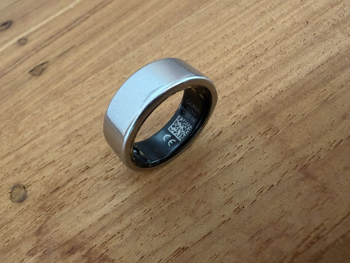 Oura Anelli: Oura Ring Gen3 Heritage Silver Size 8 – Nuovo (secondo la descrizione) da Pully venduto da 8avier 3
