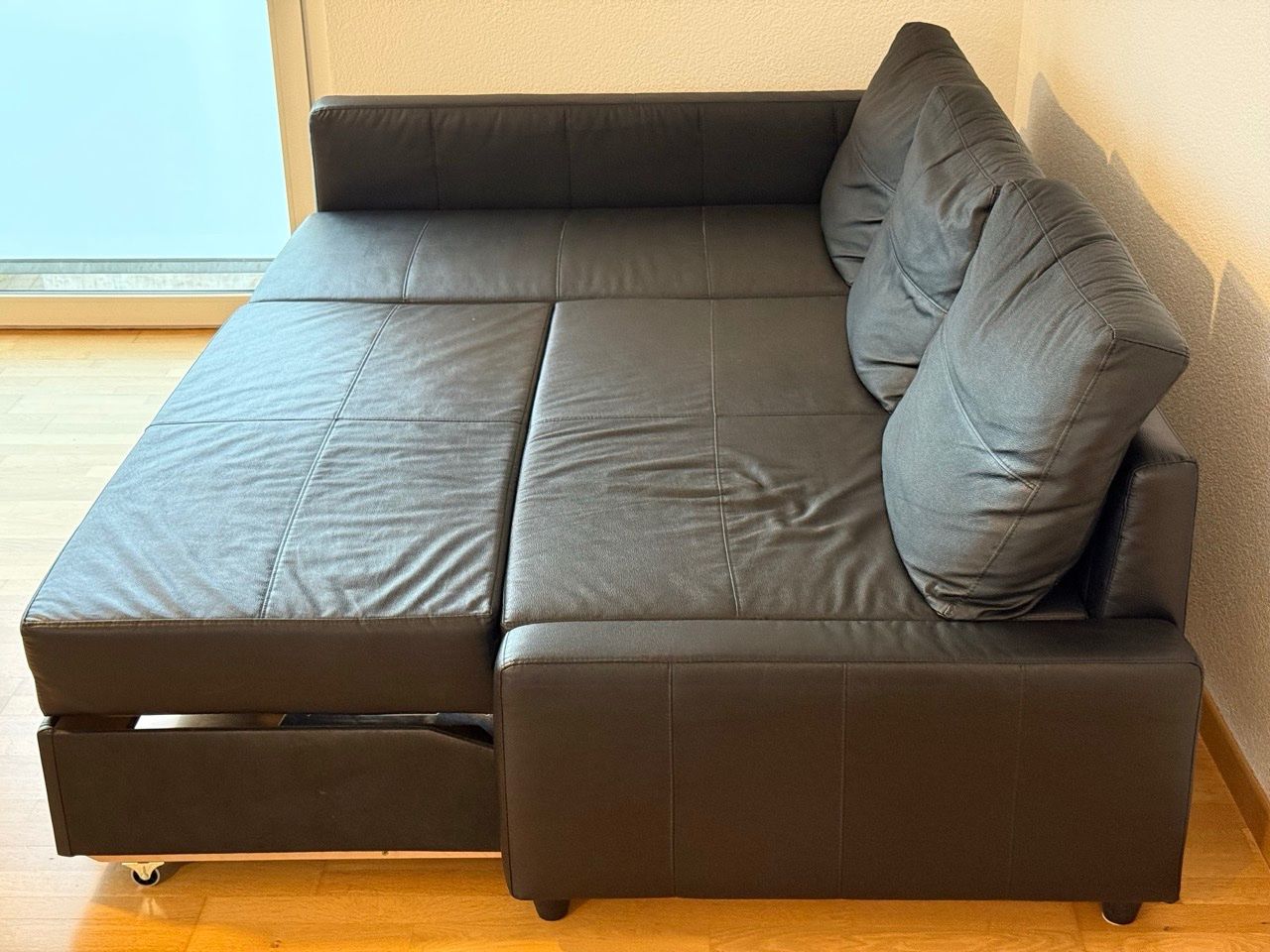 Ikea Sofas: Eckbettsofa IKEA Friheten – D'occasion à Bern par ZigaD 3