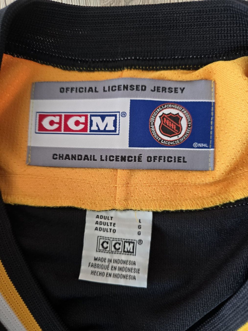 Ccm Canottiere & Pantaloni: Boston Bruins Trikot – Usato da Fehraltorf venduto da Chlote4Flyers 2