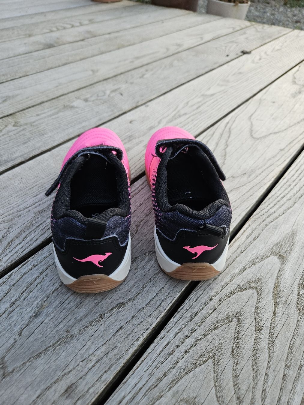 Chaussures filles: KangaRoos Mädchenhallenschuhe Grösse 32 – D'occasion à Thal par Herbue82 2