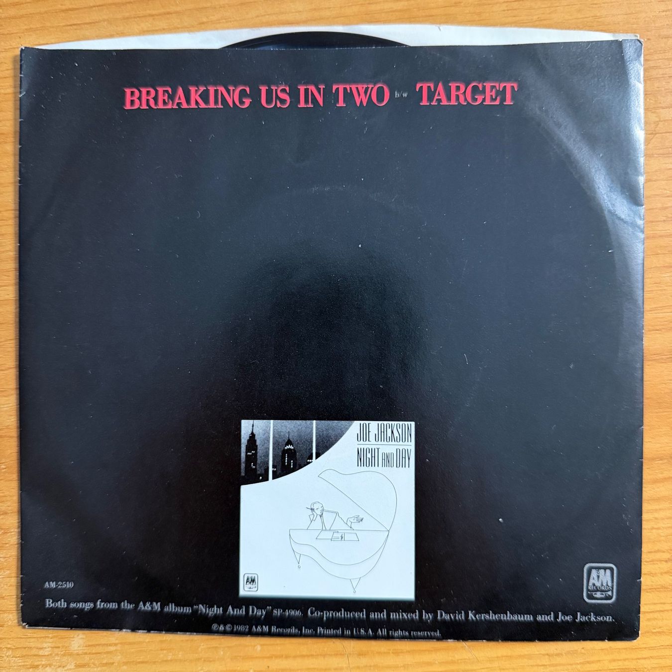 Vinyles: Joe Jackson - Breaking Us In Two / 1. US-Press. 1983 - TOP – D'occasion à Gais par soundcave57 2