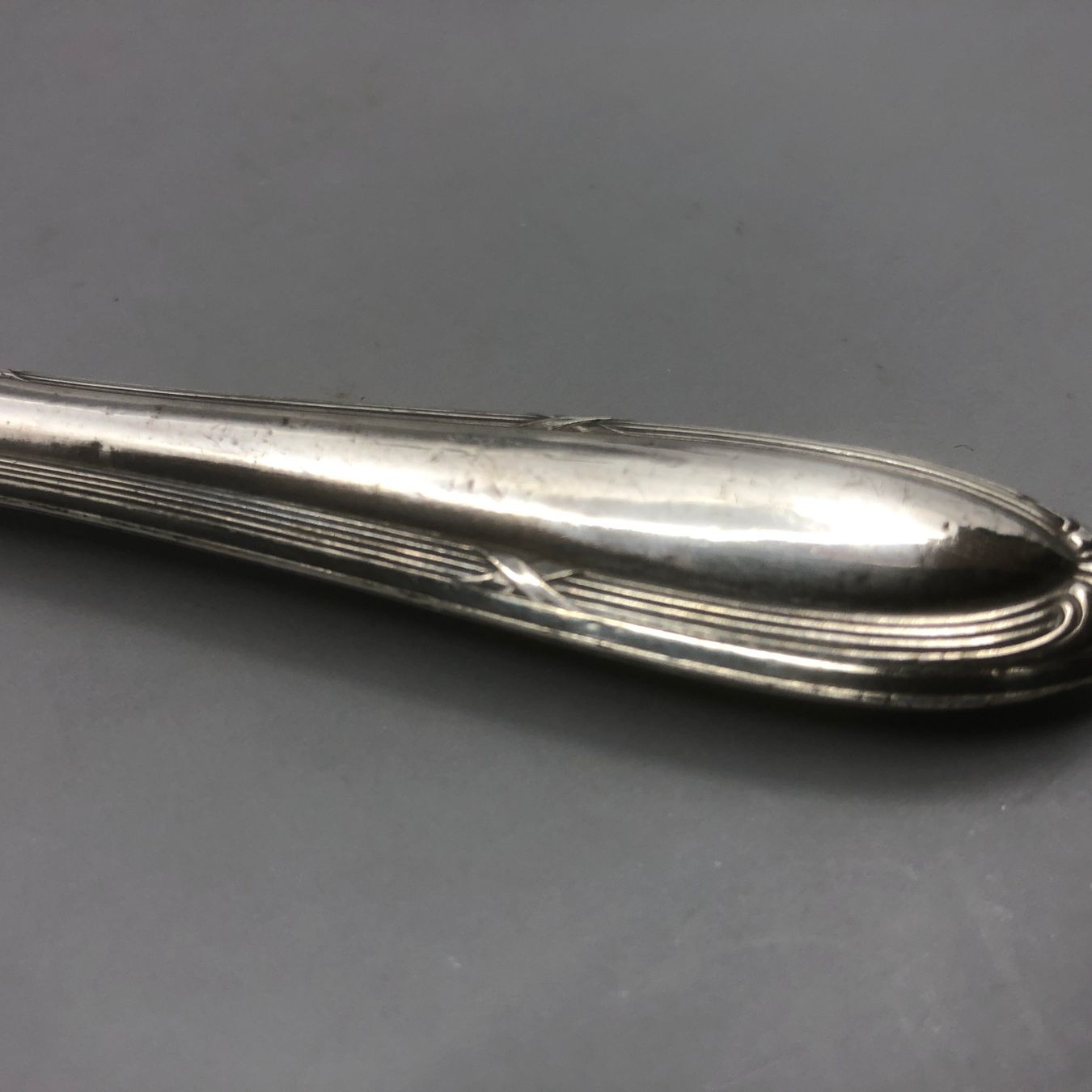Posate: Buttermesser 835 Silber Kreuzband – Usato da Basel venduto da Tiabeanie 2