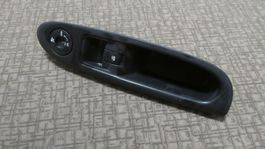 Scheibenheberschalter vr Renault Clio II