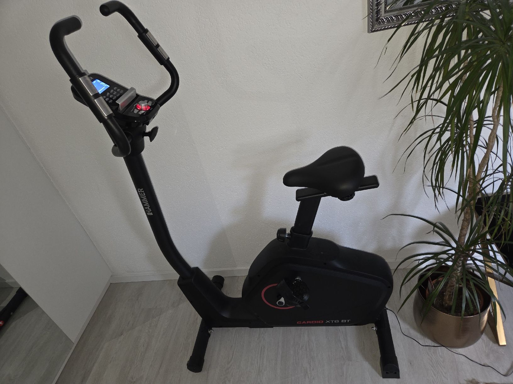 Hometrainer: Heimtrainer HAMMER Cardio XT6 BT neuwertig – Usato da Othmarsingen venduto da Sumeja 1