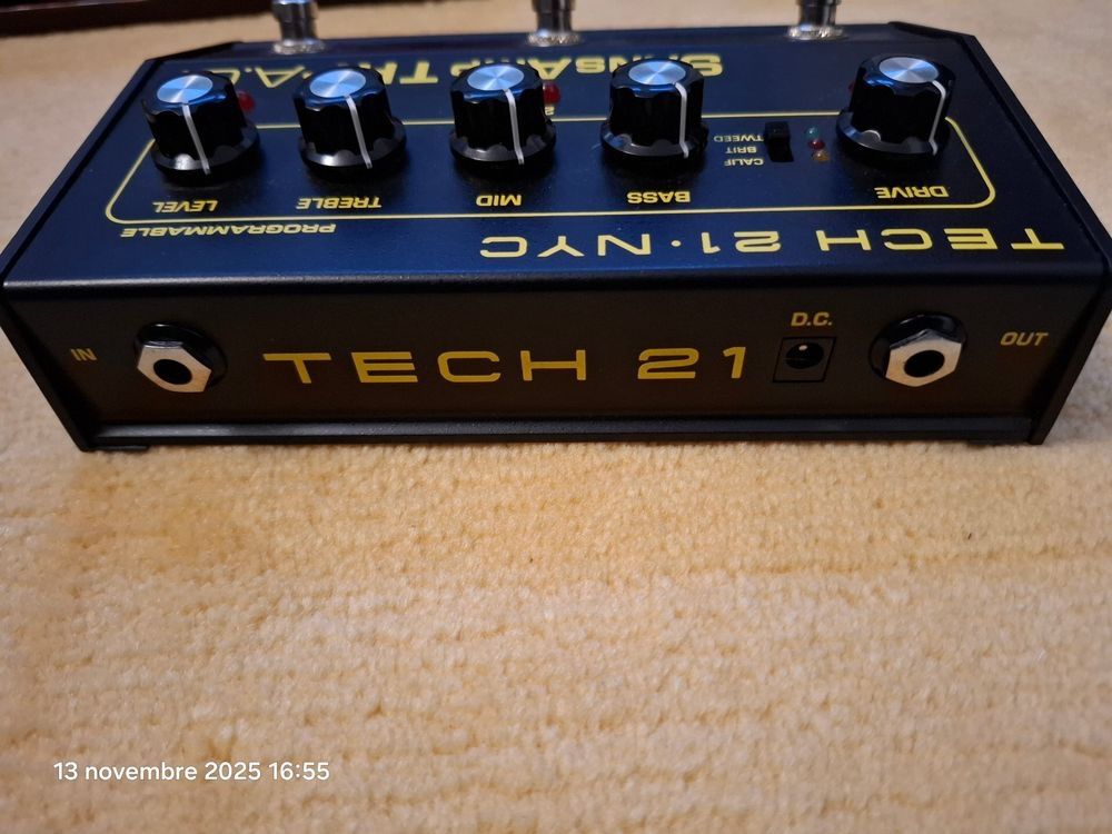Strumenti musicali: Tech 21 SansAmp TRI-A.C  +  power supply 9V neuf – Usato da Cormondrèche venduto da PerretGuillaume 2