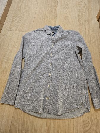 Chemise Tommy Hilfiger Slim Fit M, très bon état