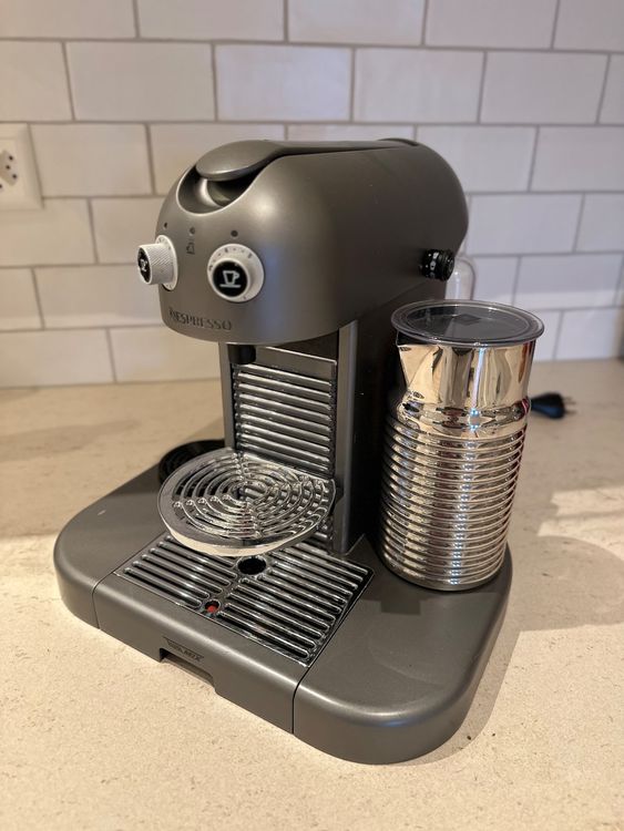 Nespresso gran 2024 maestria titanium