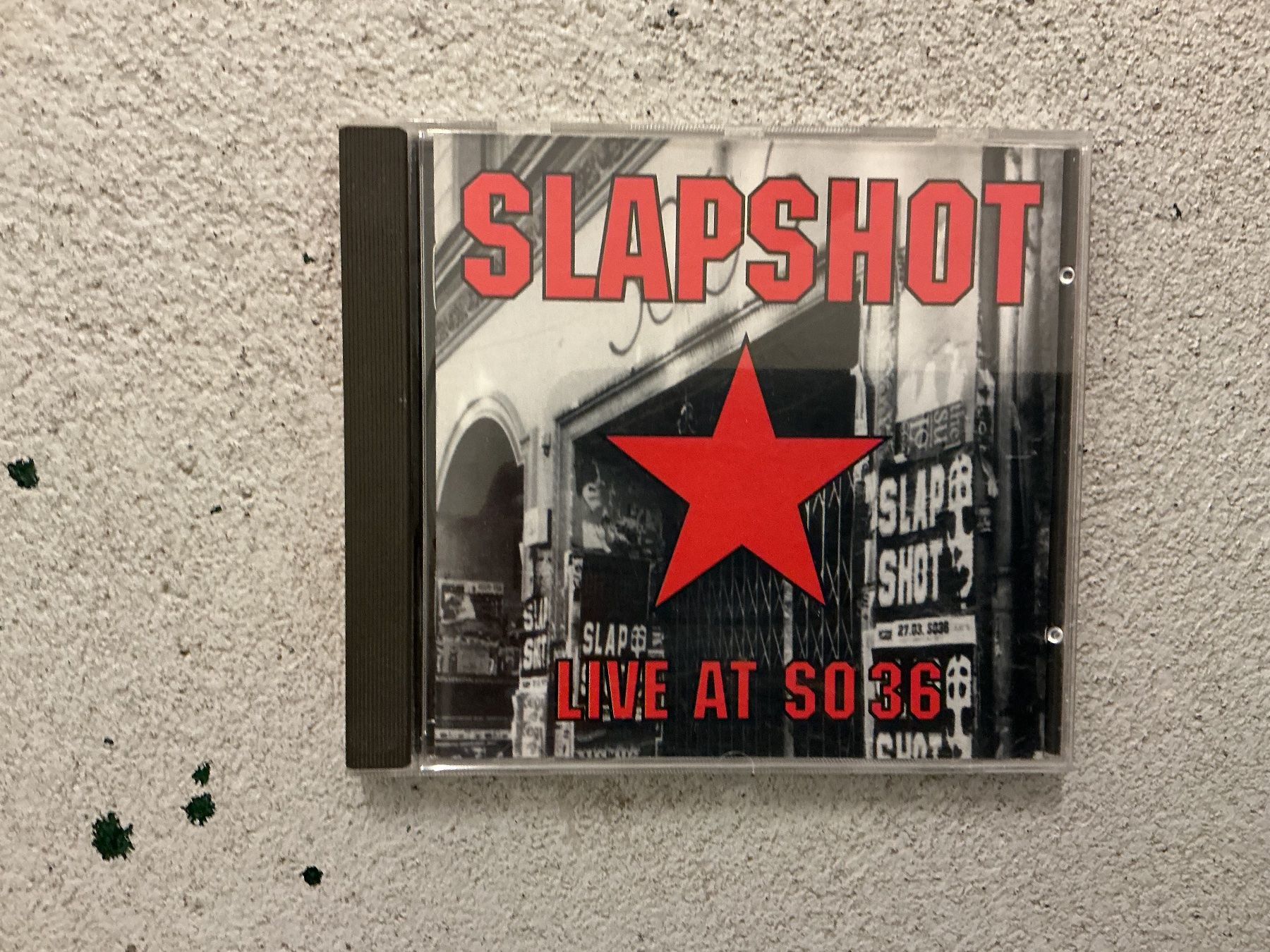 CD: Slapshot CD - Live at SO36 (VG+) – Usato da Winterthur venduto da Tumko_7_Vinyl
