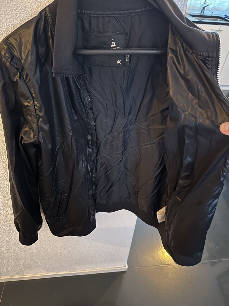G-Star Giacche: Schwarze G-Star Jacke – Nuovo (secondo la descrizione) da Schlieren venduto da James1010 2