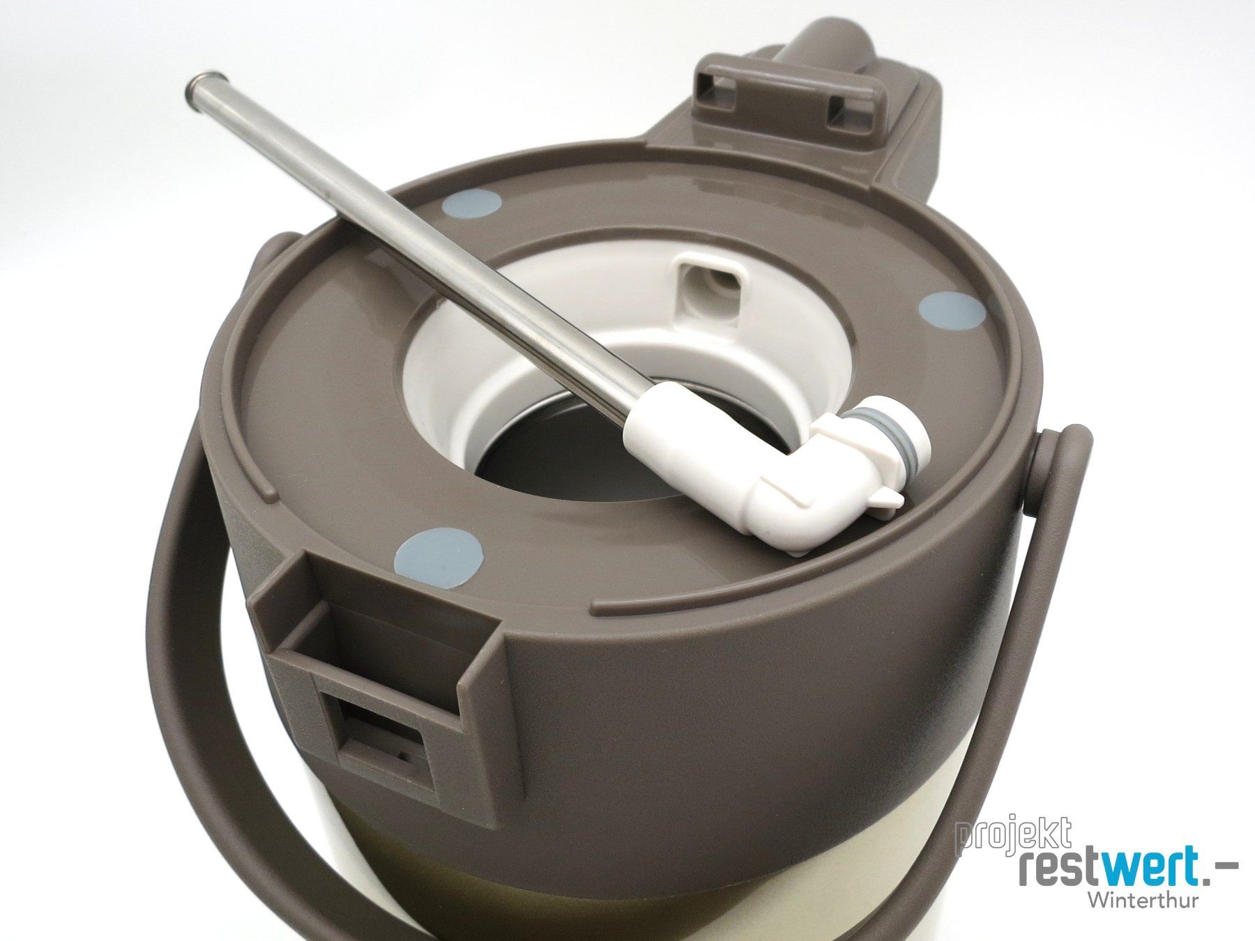 Contenitori & Simili: MAESTRO - 3Liter Thermosflasche mit Luftpumpe – Nuovo (secondo la descrizione) da Winterthur venduto da Restwert_Winterthur 1