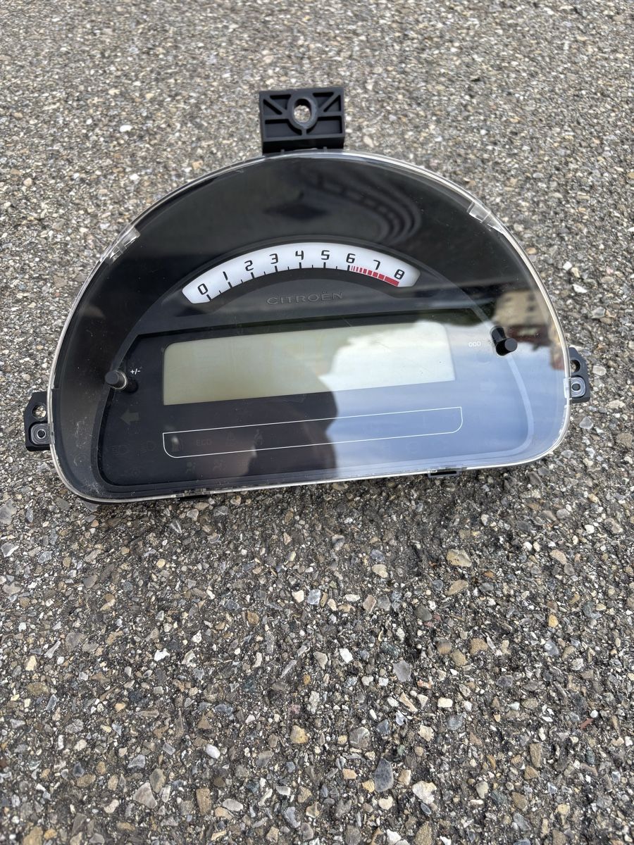 Citroën Alle Autoersatzteile: Citroën C3 jg 2007 Tachmeter,Tacho – Gebraucht aus Engelburg von tdi_6bpl