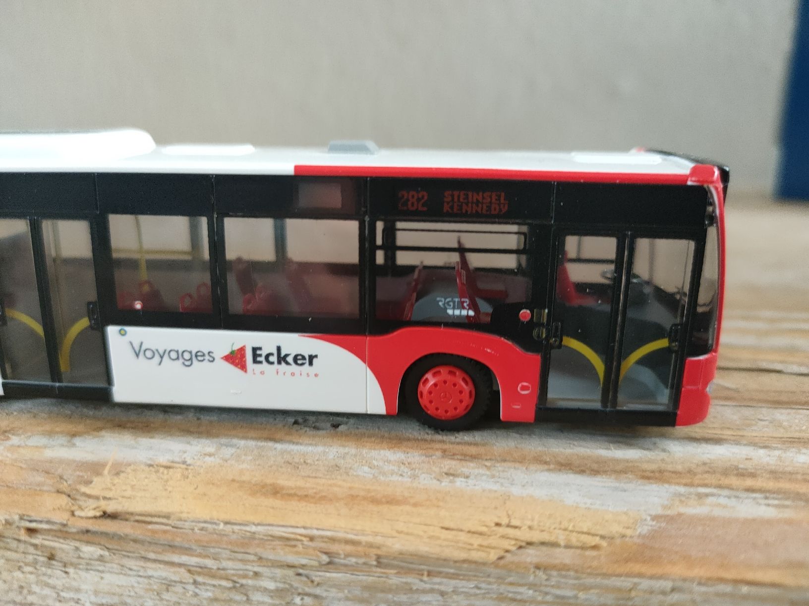 Rietze Modellautos: Rietze Voyages Ecker – Gebraucht aus Burgdorf von bri5 4