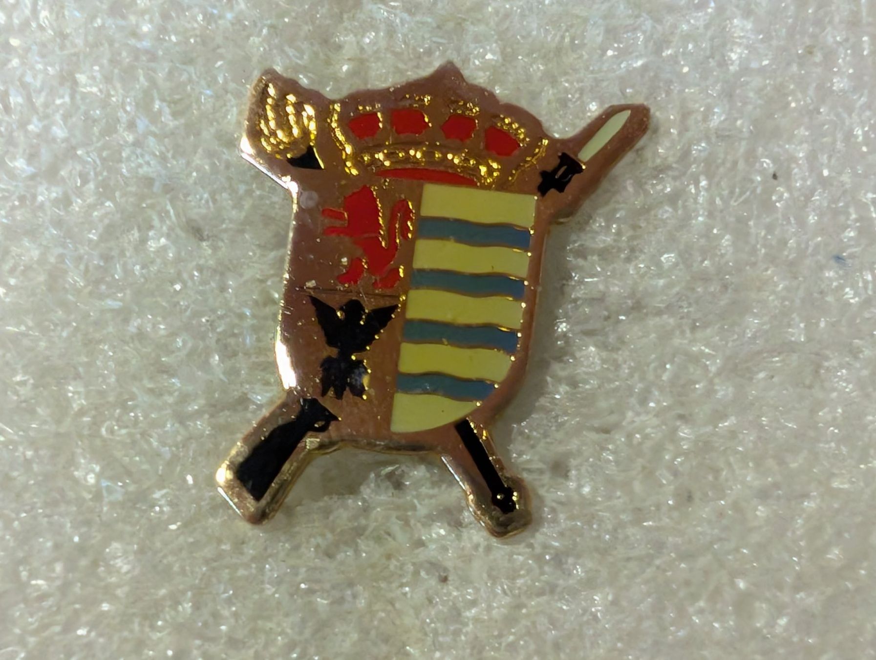 Placchette & Badge: Ansteckpin 172: – Usato da Oppligen venduto da Pin-Fall-Shop