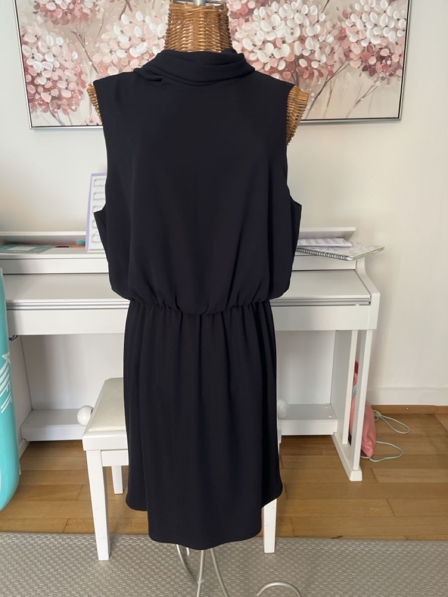 Kleider: Elegantes Kleid, comma, 42 – Gebraucht aus Solothurn von Bobesch08