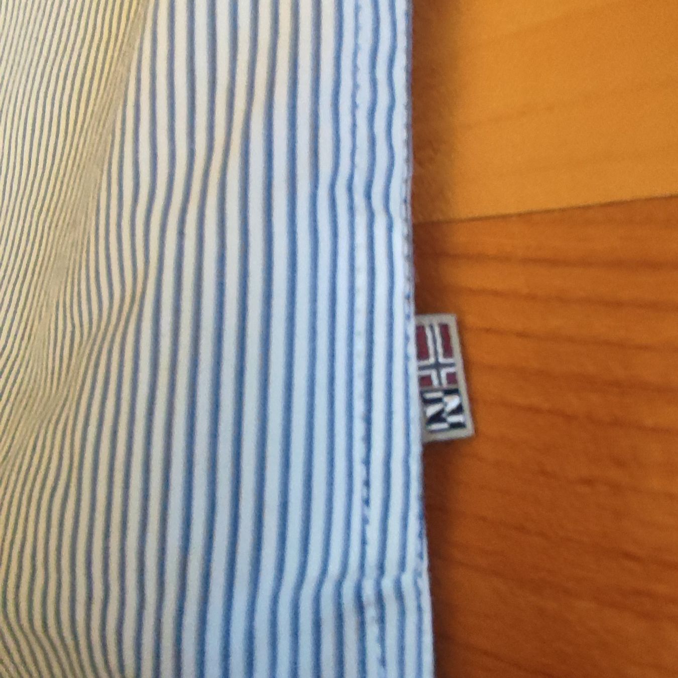 Napapijri Camicie: Napapijri Kurzarm Hemd, Slim Fit – Usato da Solothurn venduto da Csw1 5