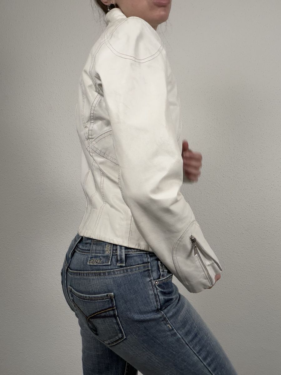 Giacche: Ladies Leather Jacket, Cream – Usato da Knonau venduto da Grapesvintage 3