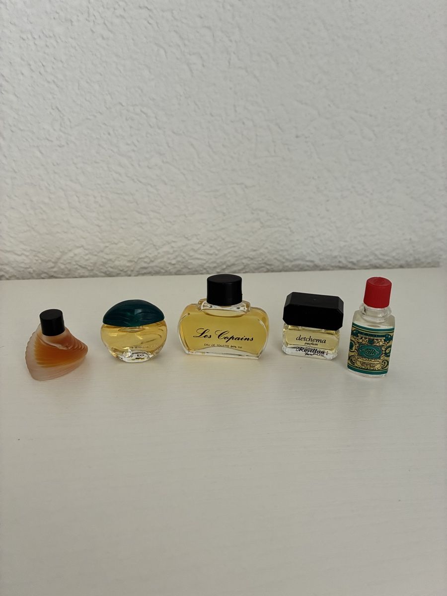 Profumi & Eau de Toilette: Mini Parfum Flakons Set - Les Copains & Co. – Usato da Bergdietikon venduto da parfume