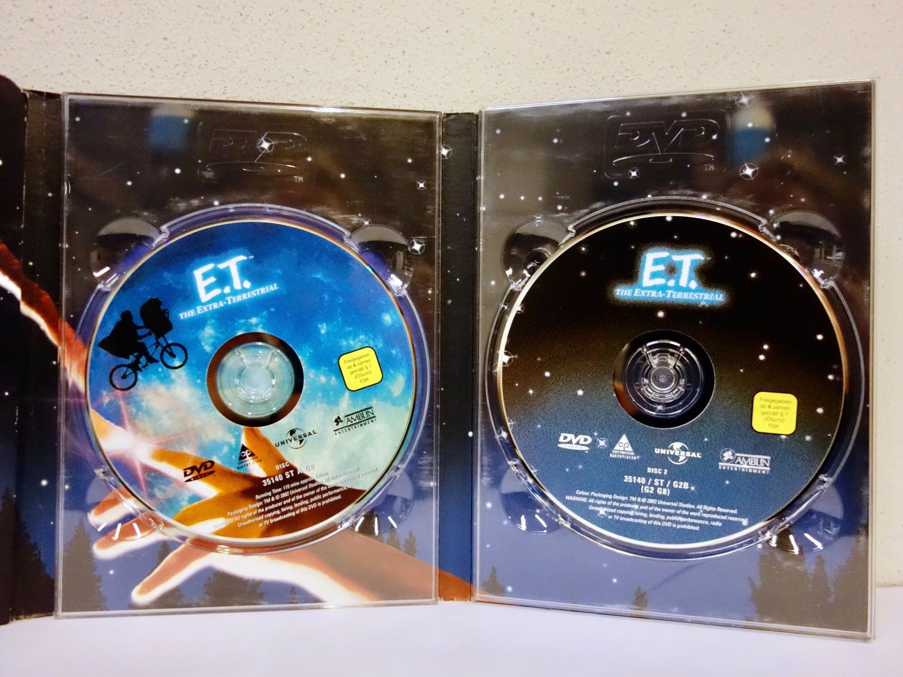Tutti i DVDs: DVD 2-DISC SPECIAL EDITION - E.T. DER AUSSERIRDISCHE – Usato da Kerzers venduto da wisaundso 3