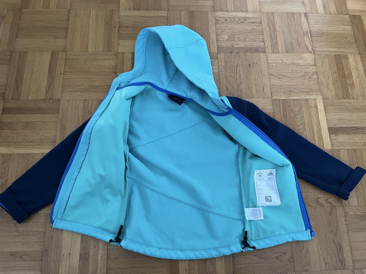 Vestes & Manteaux: Softshelljacke Trevolution 116 – D'occasion à Bern par bet_576q 1