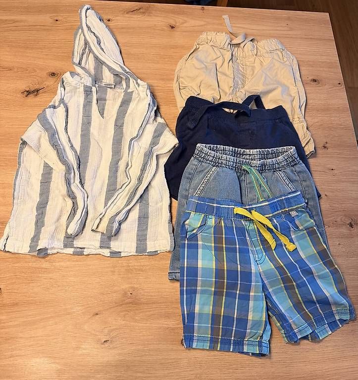 Lotti & Set di vestiti: Sommerpaket Junge Grösse 86 – Usato da Stettfurt venduto da Annili87