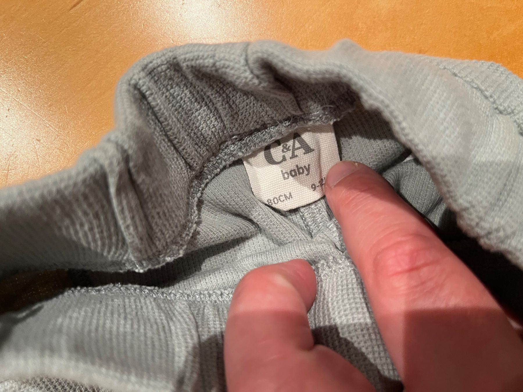 Hosen: 4 Shorts Grösse 80/86 – Gebraucht aus Ziefen von Madame1982 1