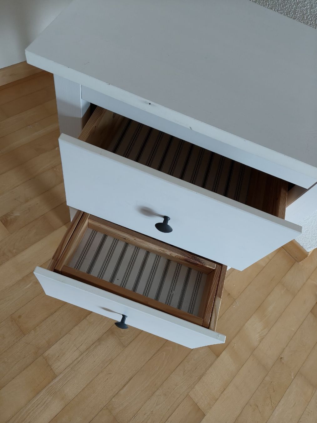 Nachttische: Ikea Nachtisch – Gebraucht aus Hochfelden von laura.v 1
