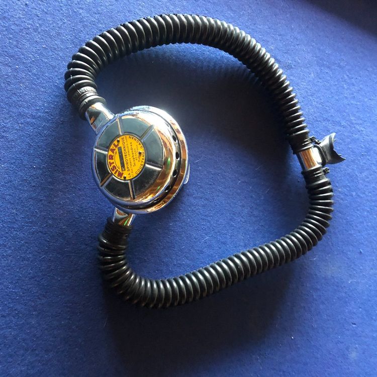 détendeur mythique Mistral Cousteau Gagnant super voir photo Acheter