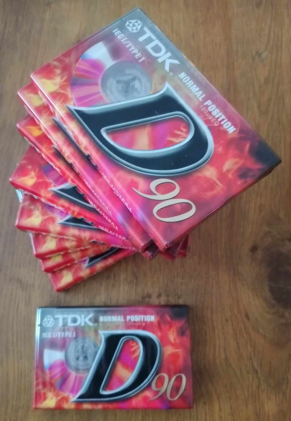 Musicassette: TDK D-90 - cassette MC /  scellées – Usato da Le Locle venduto da borgespatricia
