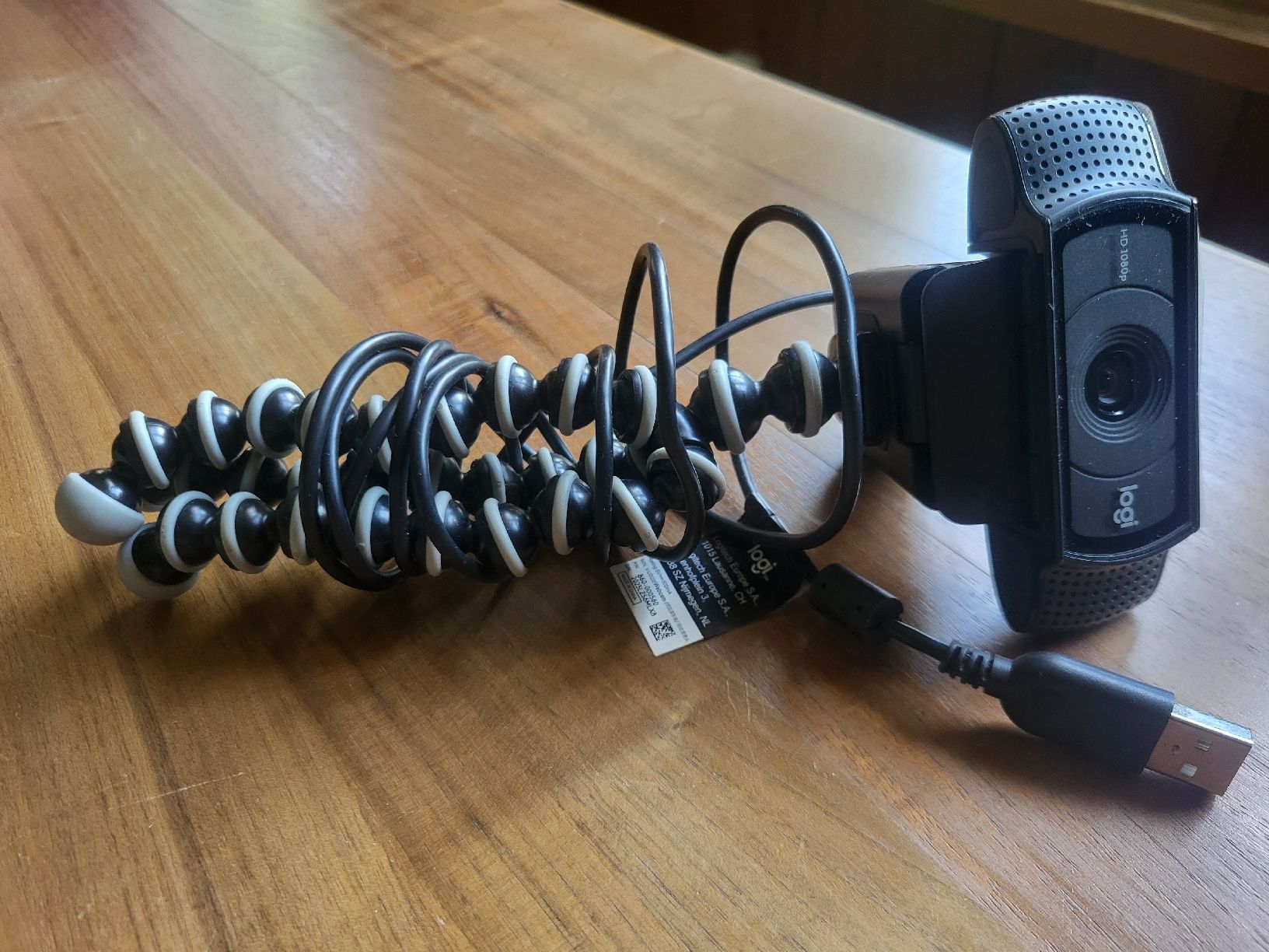 Logitech Webcams: Logitech Webcam mit Gorillapod Stativ – Gebraucht aus Marbach LU von Danihele