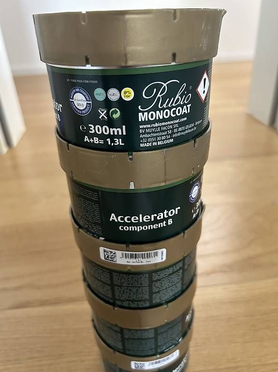 Prodotti di pulizia: 5 Dosen Rubio Monocoat Oil Plus 2C Part B Accelerator – Usato da Reinach BL venduto da Tom4142CH