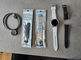 Samsung Galaxy Watch4 Classic 