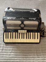 Accordéon italien Bertone & Locatelli (Vercelli), 80 basses