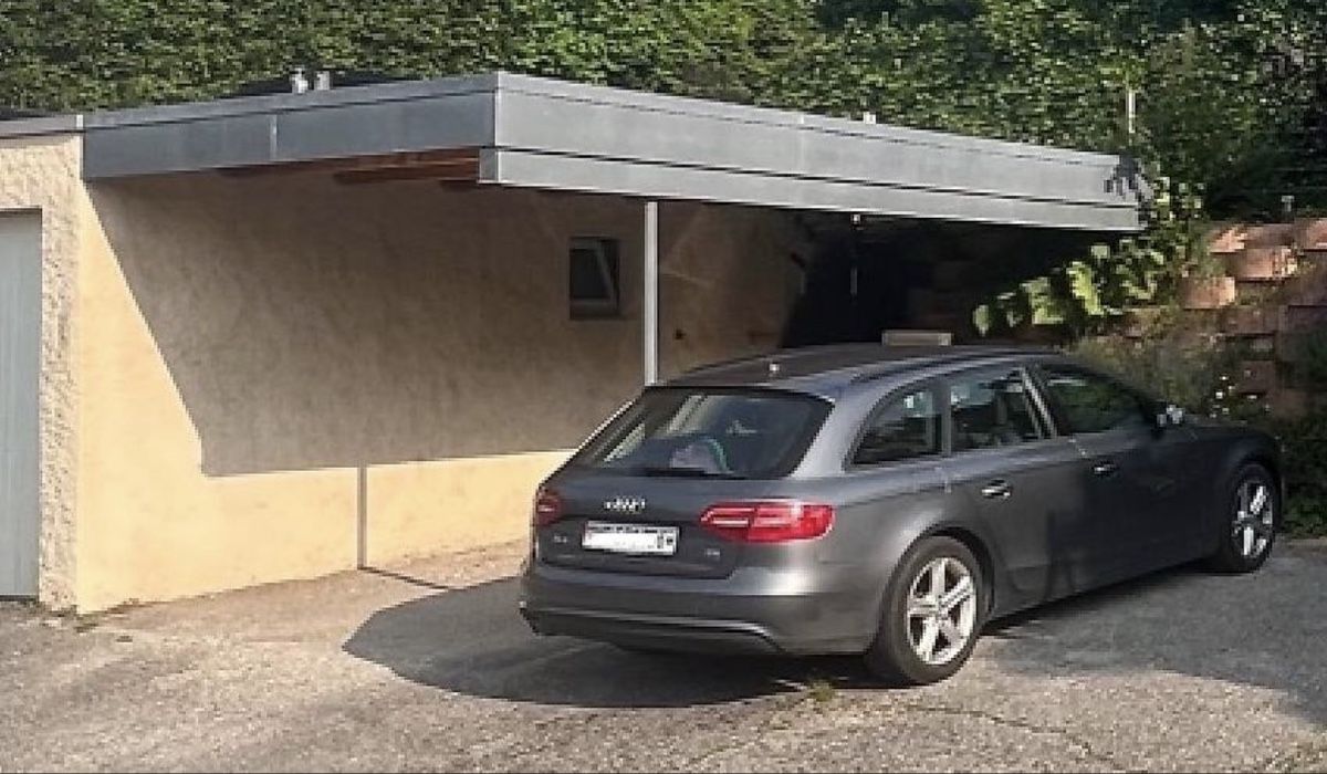 Abris: Carport GRATUIT  – D'occasion à La Conversion par martianmelle 1