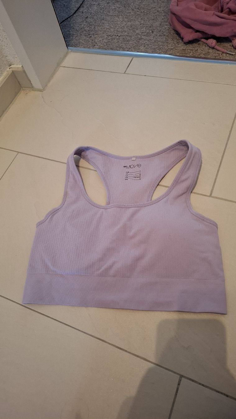 H&M Autres dessous: SportBH H&M – D'occasion à Schwerzenbach par jol_5sfk